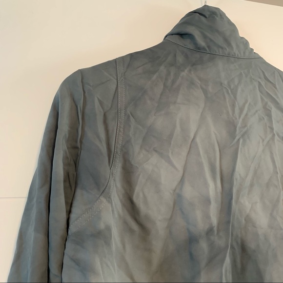 Alia | Zip Up Light Jacket - Picture 9 of 13